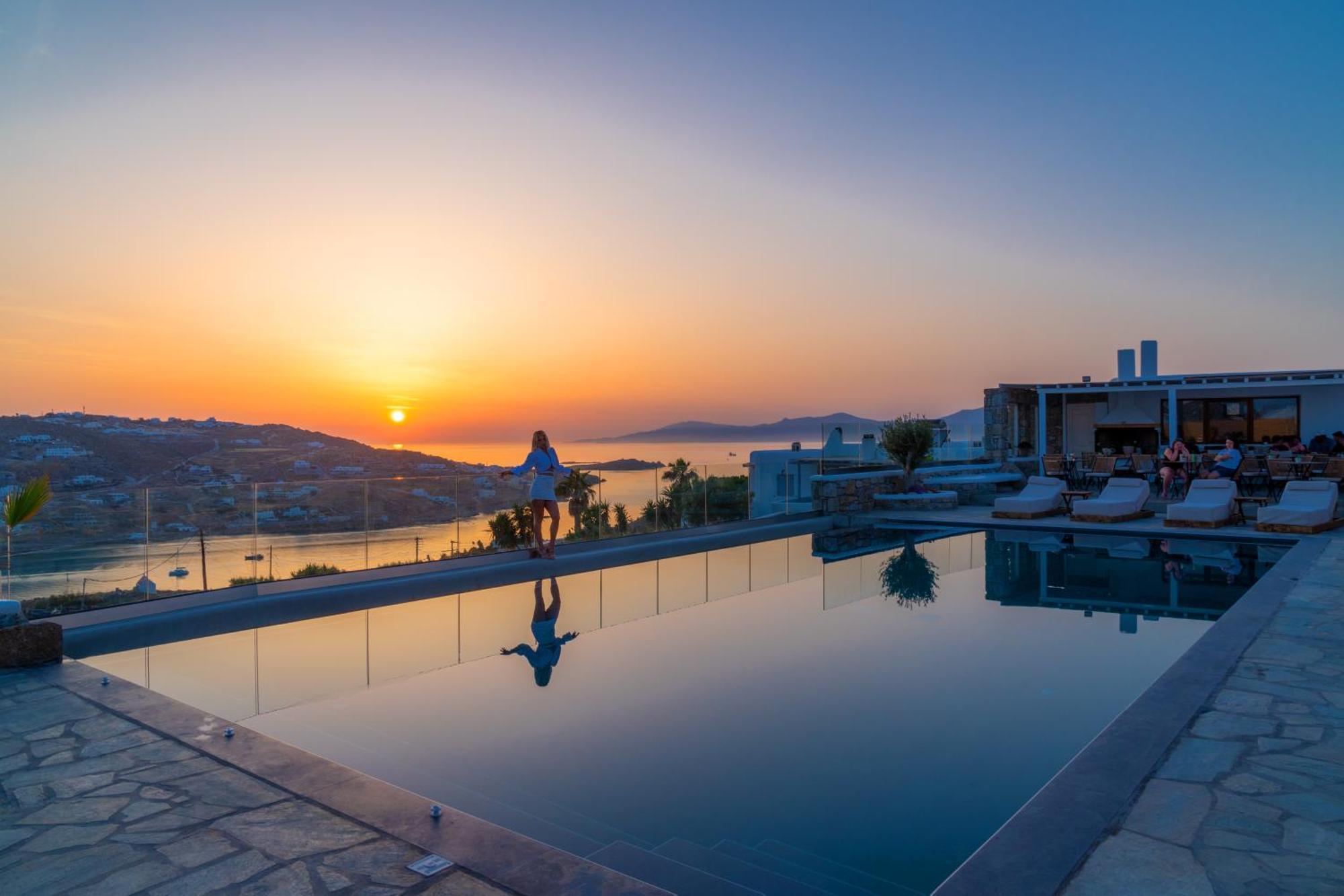 Le Ciel Suites & Villas Mykonos Town Extérieur photo